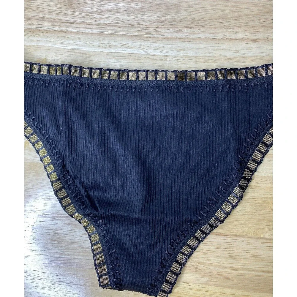 NWT Platinum by Solange Ferrarini Black Gold Crochet‎ Bikini Bottoms Size Small